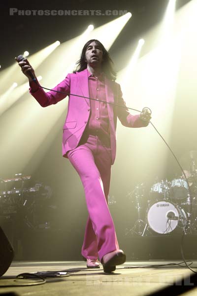 PRIMAL SCREAM - 2019-11-01 - PARIS - Grande Halle de La Villette - 